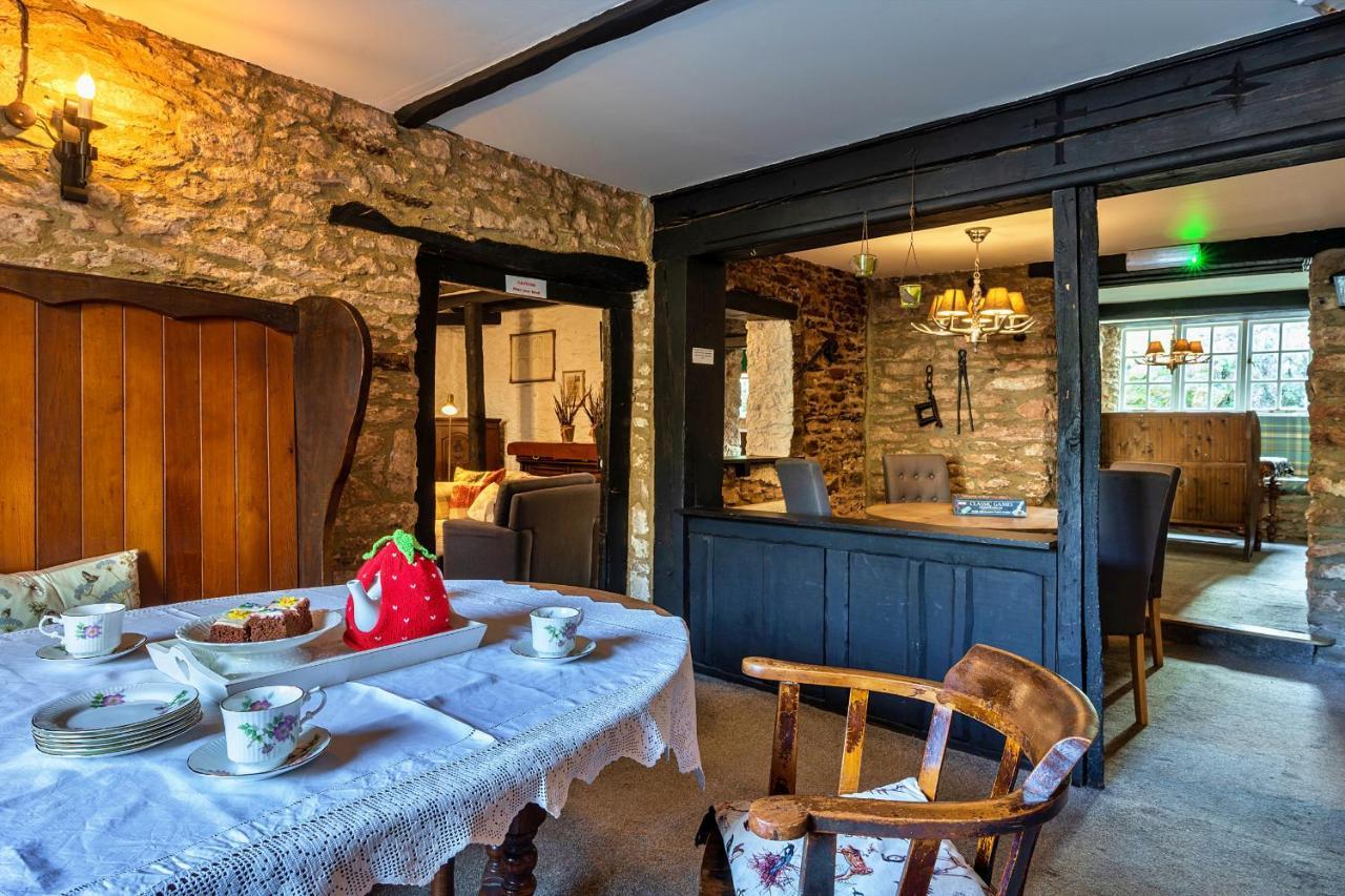 Finest Retreats - The Old Church House Inn Broadhempston Buitenkant foto