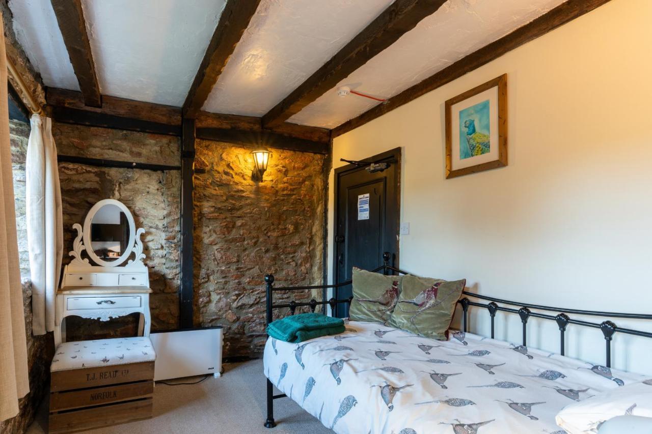 Finest Retreats - The Old Church House Inn Broadhempston Buitenkant foto