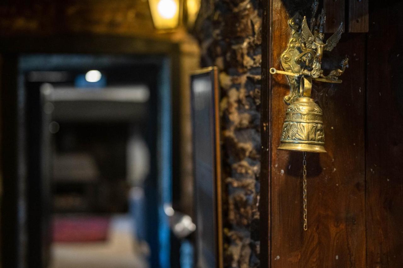 Finest Retreats - The Old Church House Inn Broadhempston Buitenkant foto