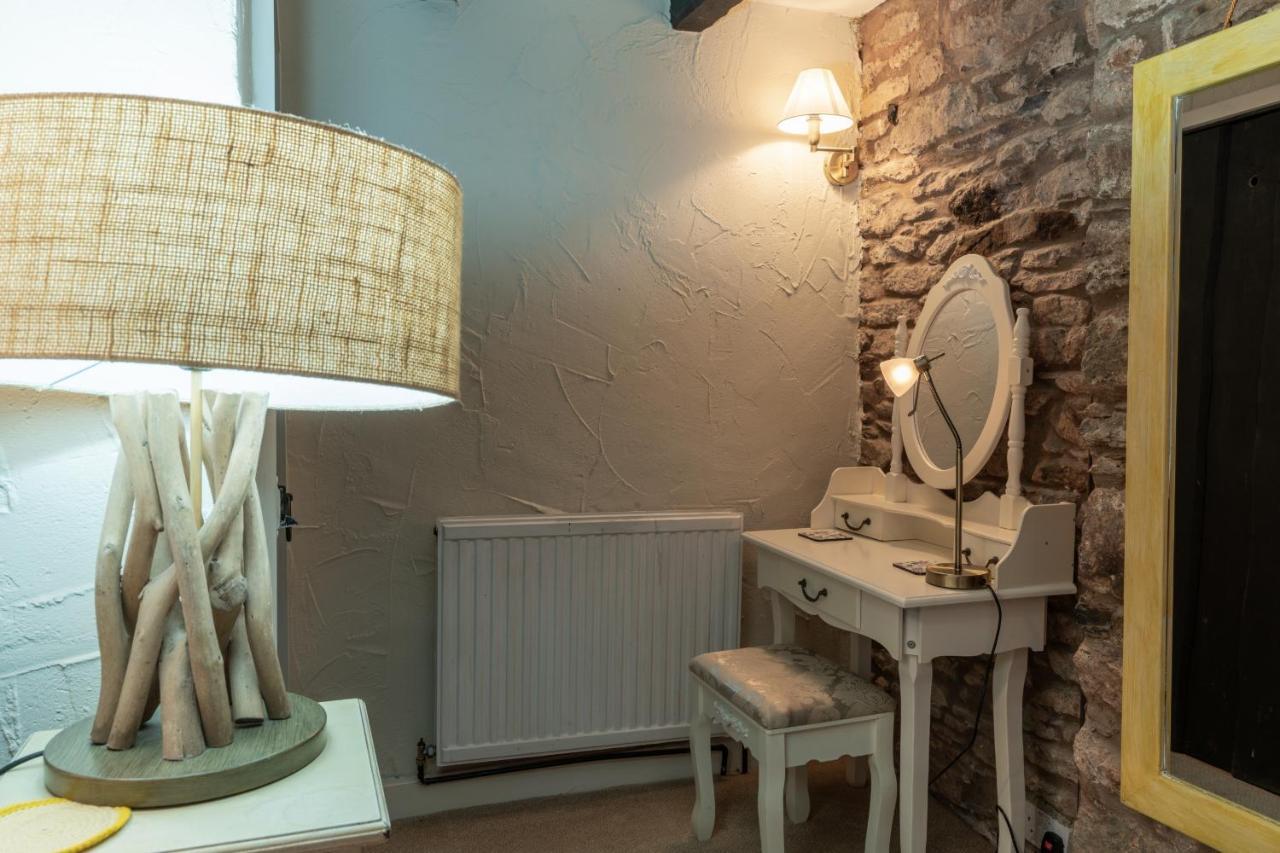 Finest Retreats - The Old Church House Inn Broadhempston Buitenkant foto